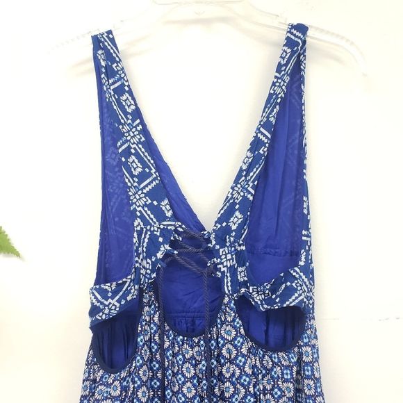 Lulu's Coastal Composure Maxi Dress Size Small - Picture 13 of 15